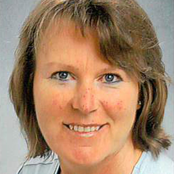 Angela Özalp