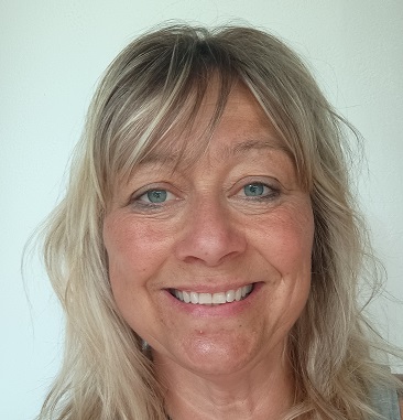 Iris Nefzger